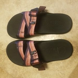 Chaco Chillos Slide